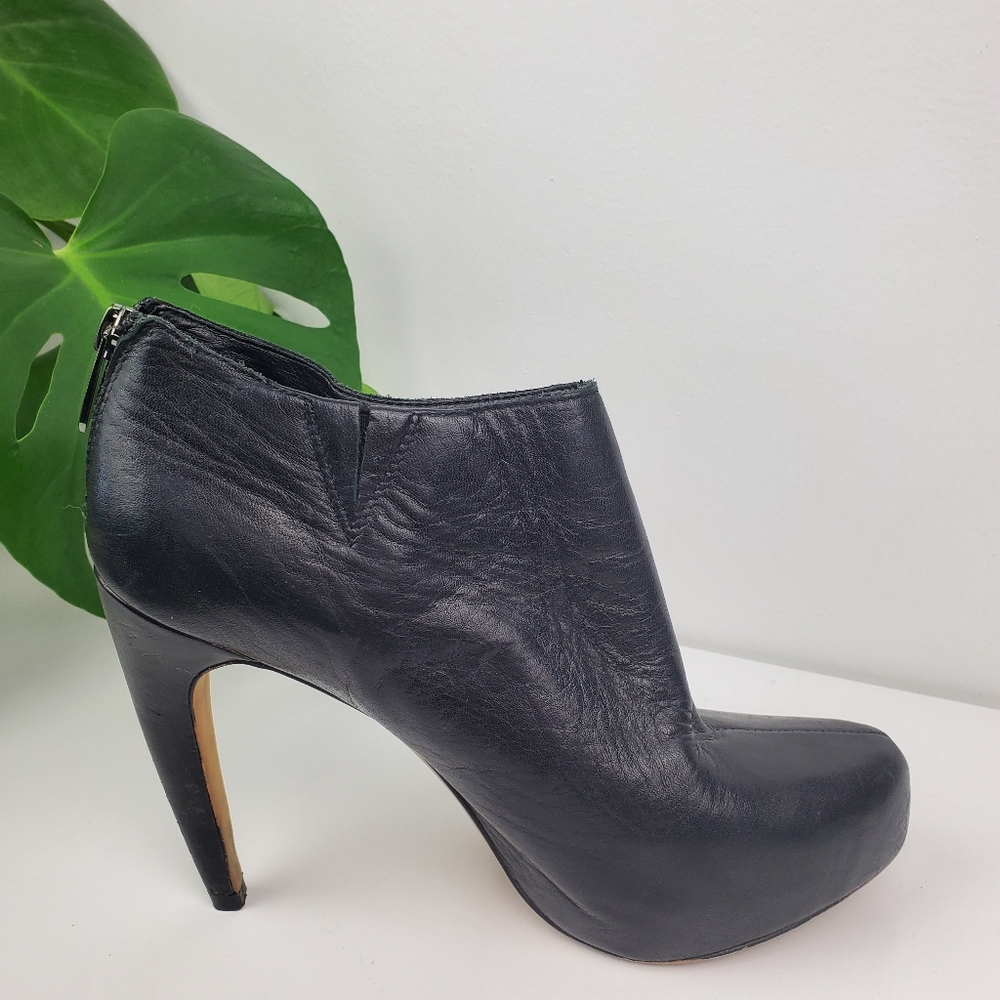 Sam Edelman - Picture 3 of 4